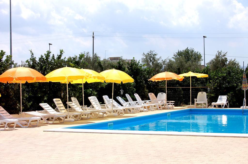Willa Il Giardino Del Sole Agnone Bagni Zewnętrze zdjęcie