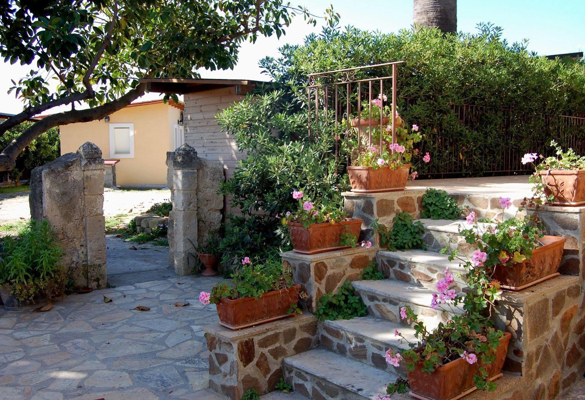 Willa Il Giardino Del Sole Agnone Bagni Zewnętrze zdjęcie